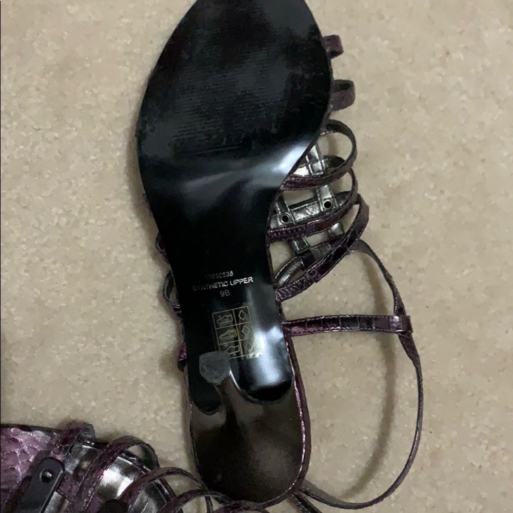 Shoes - Picture 3 of 5